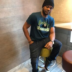 Meet your Posher, Similien